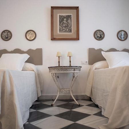 Gatu Premium Apartamento Palacio Oneto Con Jardin Privado " Preferente Mayores De 25 Anos Y Familias " El Puerto de Santa María Exterior foto