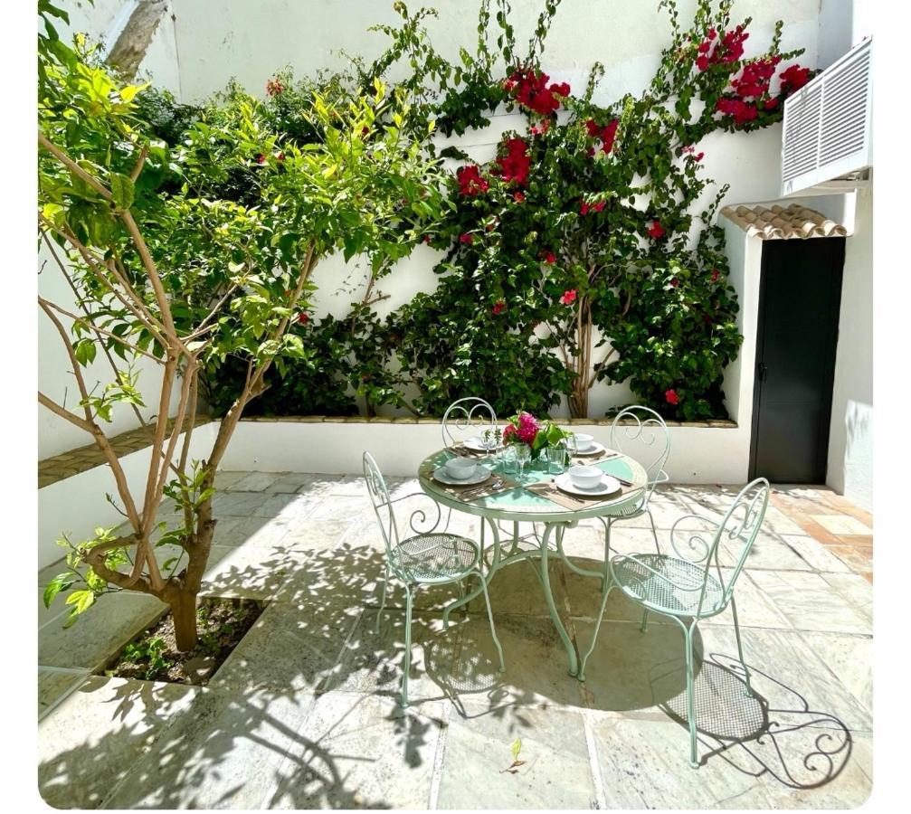 Gatu Premium Apartamento Palacio Oneto Con Jardin Privado " Preferente Mayores De 25 Anos Y Familias " El Puerto de Santa María Exterior foto